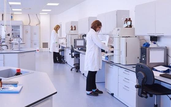 MEMS technology to support compact gas chromatography equipment