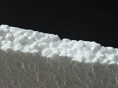 Dosage de CO2 supercritique pour la mousse  de polystyrène extrudée