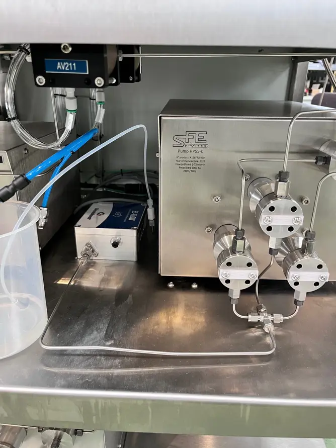 débitmètre à ultrasons ES-FLOW dans les procédés de chromatographie préparative
