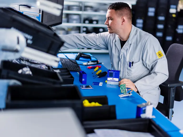 Produktion bei Bronkhorst Instruments