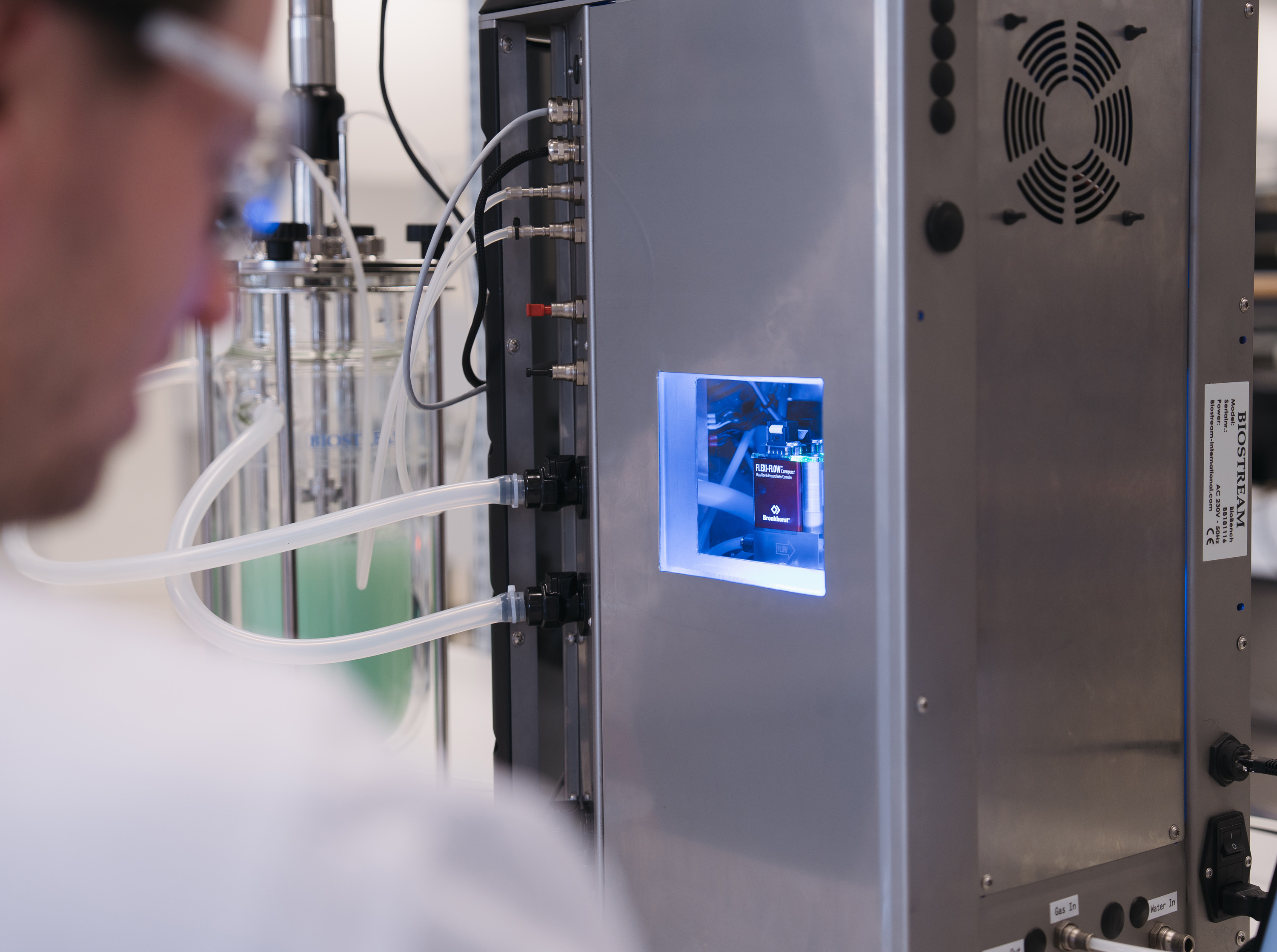 Optimizing Bioreactor Processes with Flow Control