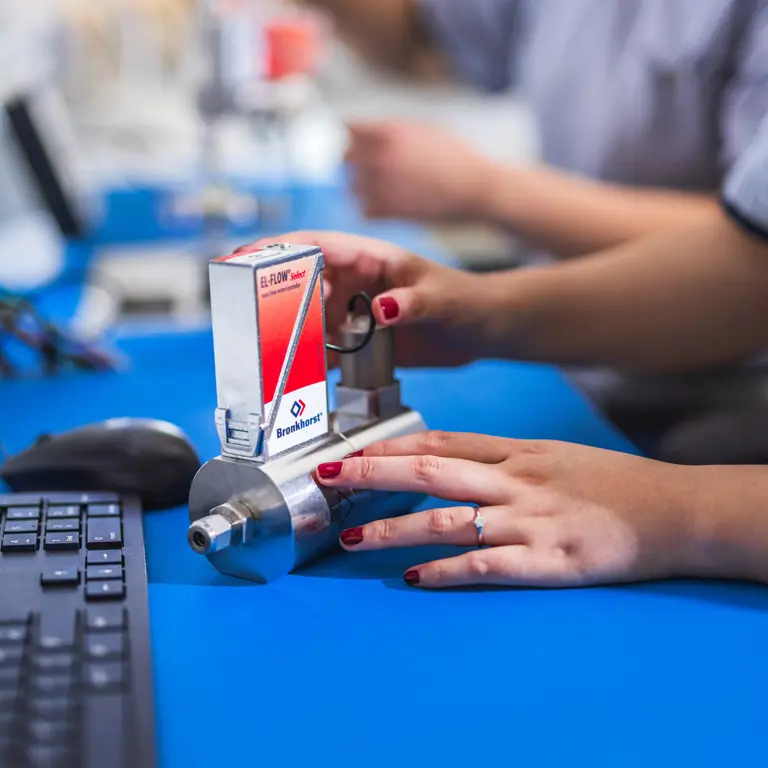 Reliable EL-FLOW Select mass flow meter/controller